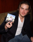 Filename=2006-02-22_28229.jpg
Filesize=981KiB
Dimensions=2220x3068
Date added=Dec 31, 2023 2006-02-22_28229.jpg