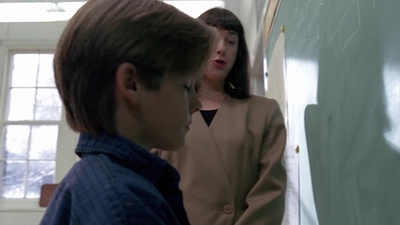 The_X-Files_S03E11_mp40365.jpg
