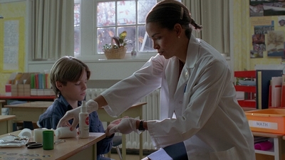 The_X-Files_S03E11_mp40402.jpg