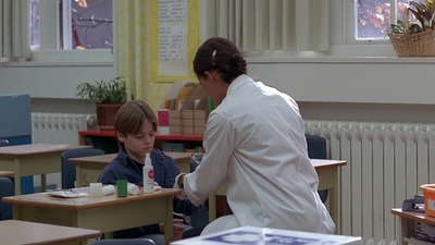 The_X-Files_S03E11_mp40416.jpg
