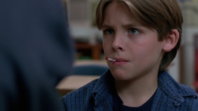 The_X-Files_S03E11_mp40510.jpg