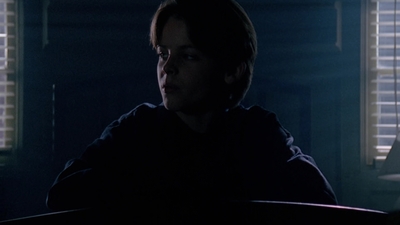 The_X-Files_S03E11_mp40732.jpg