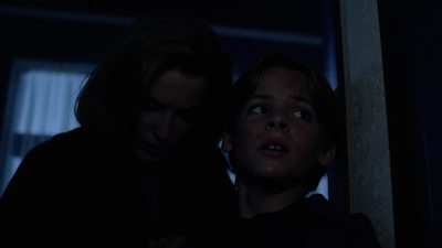 The_X-Files_S03E11_mp41409.jpg