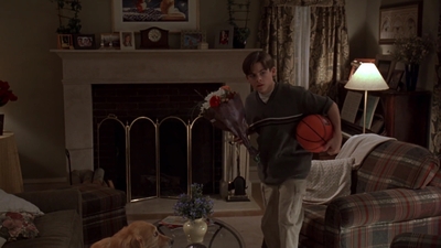 1998_-_Air_Bud_Golden_Receiver_mp40714.jpg