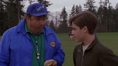1998_-_Air_Bud_Golden_Receiver_mp41310.jpg