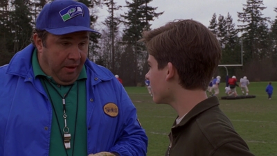 1998_-_Air_Bud_Golden_Receiver_mp41312.jpg