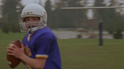 1998_-_Air_Bud_Golden_Receiver_mp42213.jpg