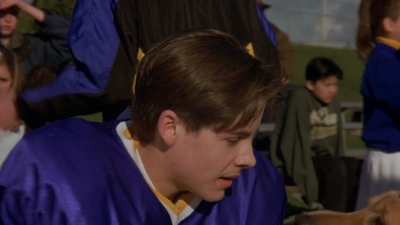 1998_-_Air_Bud_Golden_Receiver_mp42630.jpg