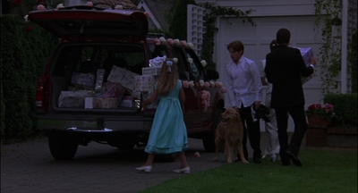 2000_-_Air_Bud_3_World_Pup_mp40444.jpg