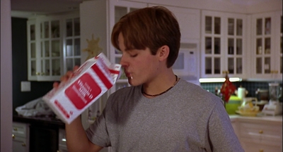 2000_-_Air_Bud_3_World_Pup_mp40687.jpg