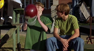 2000_-_Air_Bud_3_World_Pup_mp41053.jpg