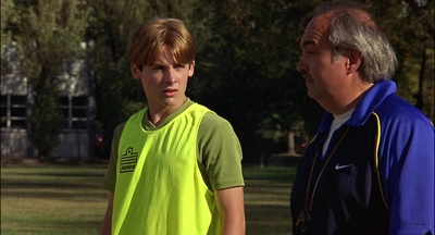 2000_-_Air_Bud_3_World_Pup_mp41238.jpg