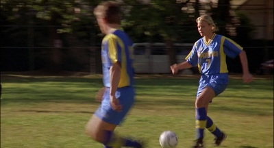 2000_-_Air_Bud_3_World_Pup_mp41401.jpg