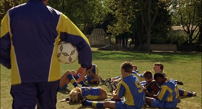 2000_-_Air_Bud_3_World_Pup_mp41495.jpg