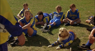 2000_-_Air_Bud_3_World_Pup_mp41518.jpg