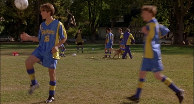 2000_-_Air_Bud_3_World_Pup_mp41602.jpg