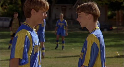 2000_-_Air_Bud_3_World_Pup_mp41606.jpg