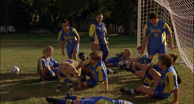 2000_-_Air_Bud_3_World_Pup_mp41629.jpg