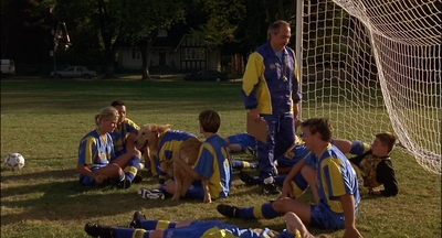 2000_-_Air_Bud_3_World_Pup_mp41632.jpg