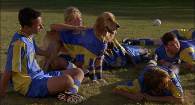 2000_-_Air_Bud_3_World_Pup_mp41641.jpg