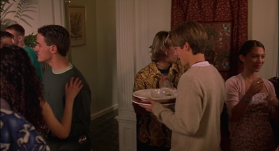 2000_-_Air_Bud_3_World_Pup_mp41962.jpg