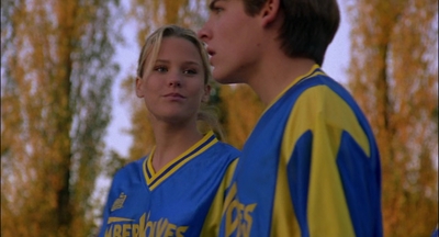 2000_-_Air_Bud_3_World_Pup_mp42472.jpg