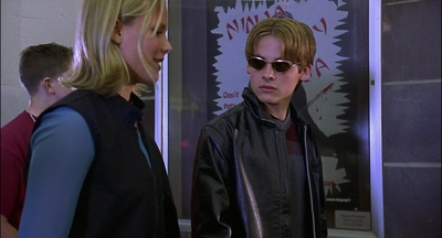 2000_-_Air_Bud_3_World_Pup_mp42623.jpg