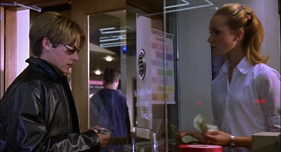 2000_-_Air_Bud_3_World_Pup_mp42632.jpg