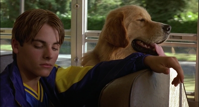2000_-_Air_Bud_3_World_Pup_mp42916.jpg
