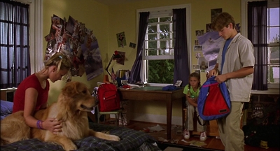 2000_-_Air_Bud_3_World_Pup_mp43549.jpg
