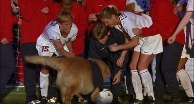 2000_-_Air_Bud_3_World_Pup_mp44662.jpg