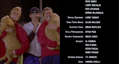 2000_-_Air_Bud_3_World_Pup_mp44806.jpg