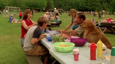 2002_-_Air_Bud_Seventh_Inning_Fetch_mp40299.jpg