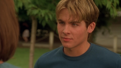 2002_-_Air_Bud_Seventh_Inning_Fetch_mp40623.jpg