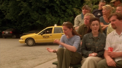 2002_-_Air_Bud_Seventh_Inning_Fetch_mp40916.jpg
