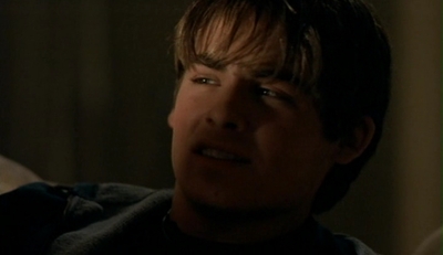 2003_-_Fear_of_the_Dark_avi1349.jpg