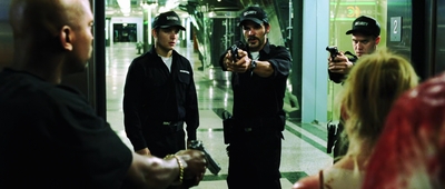 2004_-_Dawn_of_the_Dead_mp41505.jpg