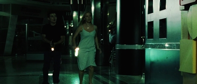 2004_-_Dawn_of_the_Dead_mp44404.jpg