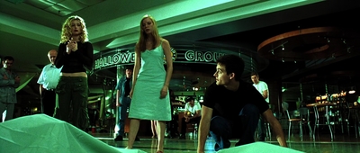 2004_-_Dawn_of_the_Dead_mp44520.jpg