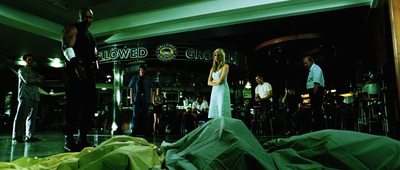 2004_-_Dawn_of_the_Dead_mp44563.jpg