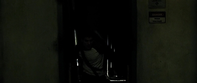 2004_-_Dawn_of_the_Dead_mp45524.jpg