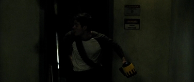 2004_-_Dawn_of_the_Dead_mp45525.jpg