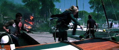 2004_-_Dawn_of_the_Dead_mp46136.jpg