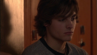 2004_-_The_Hollow_mp41537.jpg