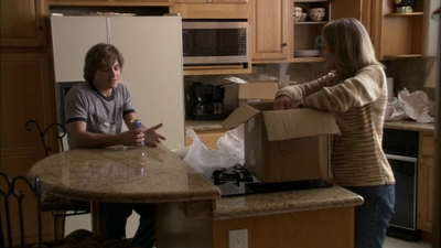 2004_-_The_Hollow_mp42270.jpg