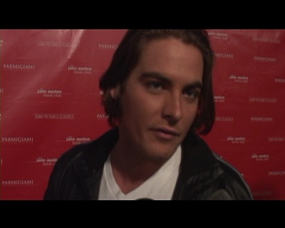 WalkingTheRedCarpet_282329.jpg