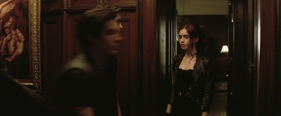 2013_-_The_Mortal_Instruments_City_of_Bones_mkv2720.jpg