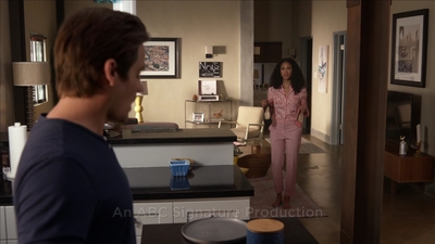 Rebel_S01E09_mkv0246.jpg
