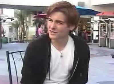 exclusivesept2004interview_283629.jpeg
