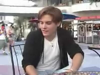 exclusivesept2004interview_285329.jpeg
